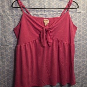 💞 Spaghetti strap pink blouse 💞